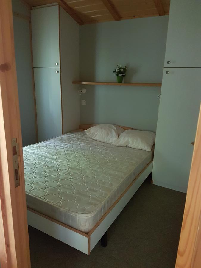 Camping Au Bois Dormant Hotel Chauffour-sur-Vell Exterior foto